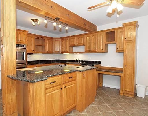 3rd image of 305 Clearview Dr