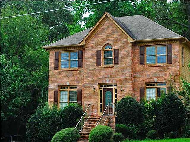 Welcome to 471 Russet Hill Rd