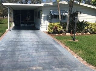 20 Le Mans Dr, Naples, FL 34112