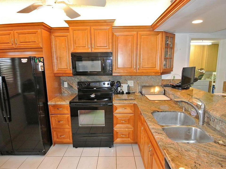 1st image of 1001 Seafarer Cir APT 404