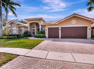 19591 Havensway Ct, Boca Raton, FL 33498