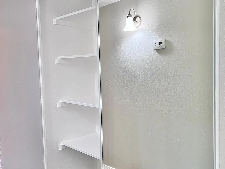 2502 N 46th St #6 — Photo 37