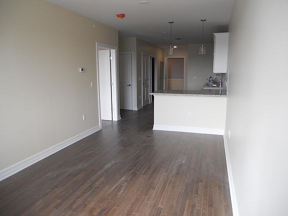 3rd image of 945 Kenmore Ave APT 310