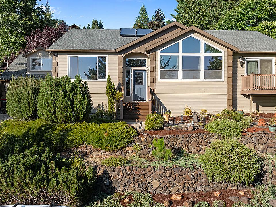 1st image of 4773 Cloudcrest Dr