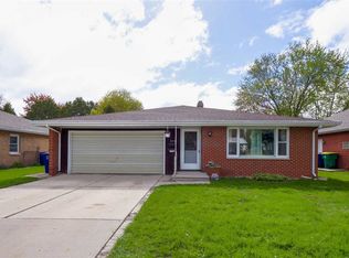 319 Bellevue St, Green Bay, WI 54302