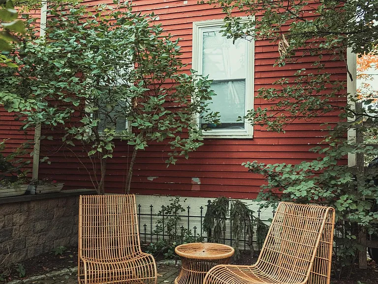 264 Brackett St #3 — Photo 21
