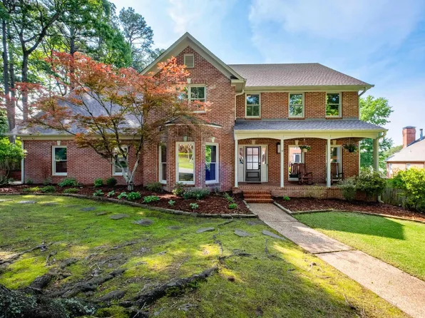 33 Chimney Sweep Ln, Little Rock, AR 72212