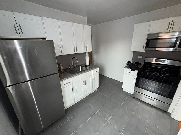 4th image of 143-55 41st Ave #5D