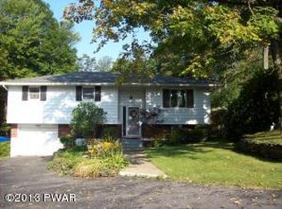 Stephens St, Moscow, PA 18444