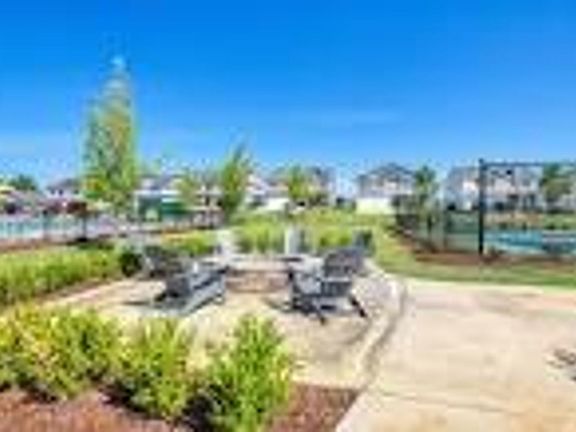 3rd image of 1441 Talley Ridge Dr