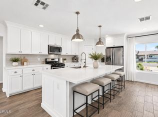 4622 E VIRGINIA Avenue, Phoenix, AZ 85008
