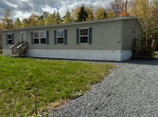 21 Shady Brook Dr, Augusta, ME 04330