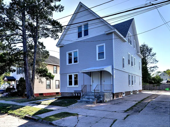 10 Cross Street, Hamden, CT 06514