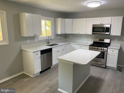 7972 Catherine Ave, Pasadena, MD, 21122