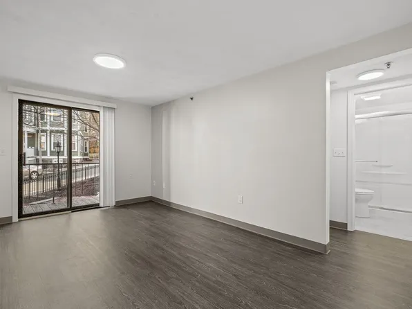 7 Darling St #8H, Roxbury Crossing, MA 02120