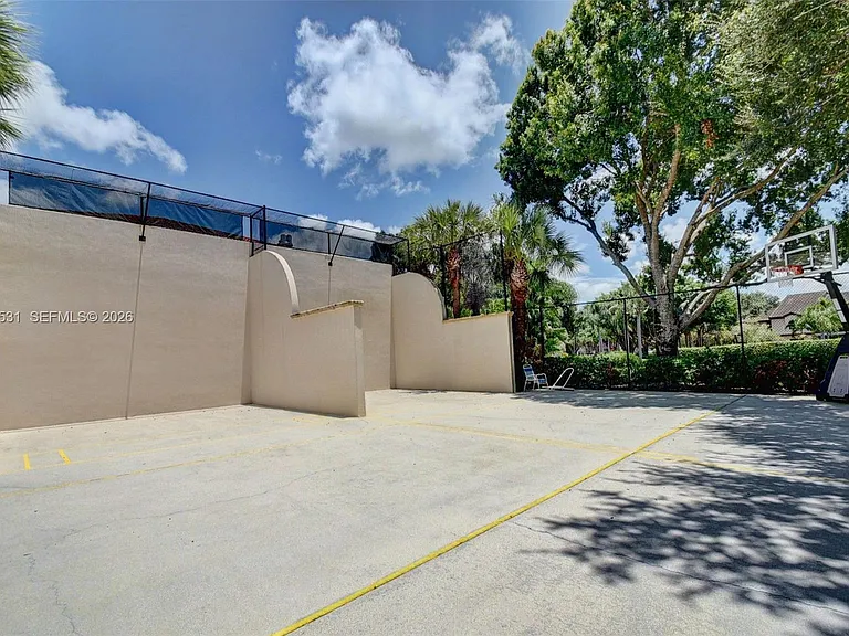 5133 Brisata Cir #L — Photo 112