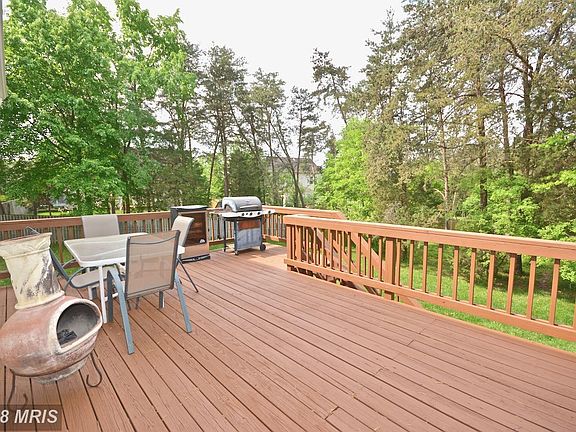 2nd image of 8196 Peggys Ct