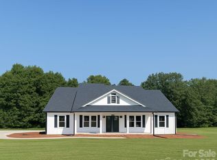 102 Obando Dr, Lawndale, NC 28090