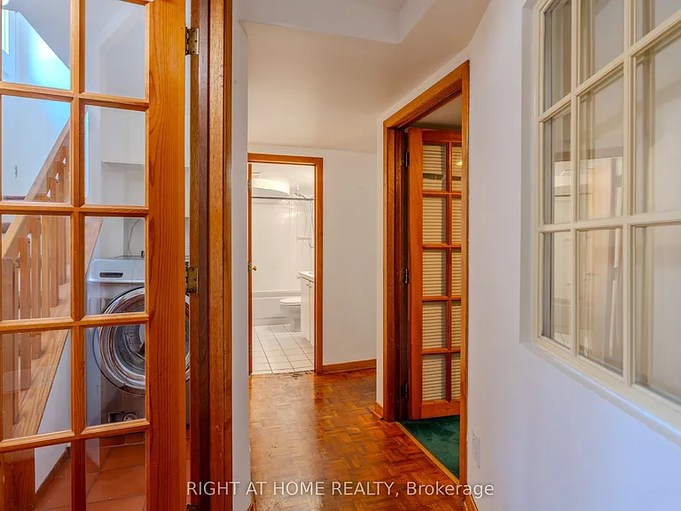 426 Seaton Dr — Photo 7