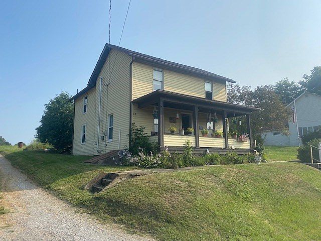 2nd image of 851 Perryville Rd
