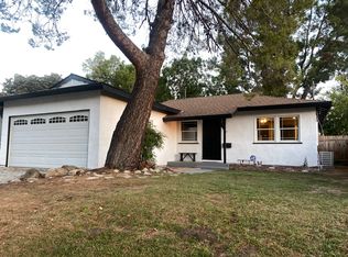 7808 Ellenbogen St, Sunland, CA 91040