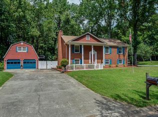 6400 Old Post Rd, Charlotte, NC 28212