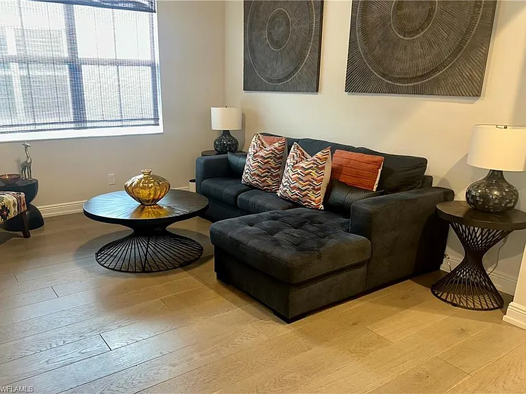 9179 Cayman Dr — Photo 27