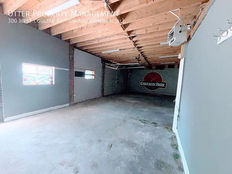 300 W Coulter St #GARAGE COMMERCIAL — Photo 9