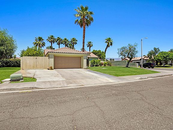 3rd image of 69288 Kemper Ct