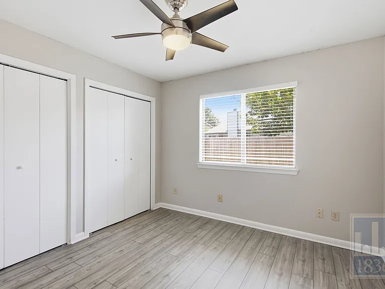 401 Oakridge Pass — Photo 10