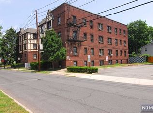 1 Murray Hill Ter APT B3, Bergenfield, NJ 07621