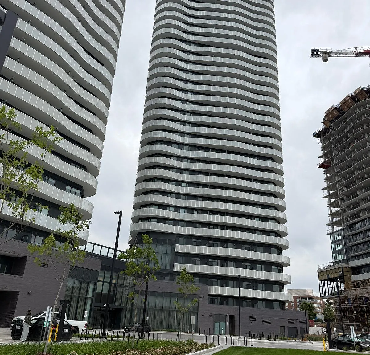 2 bed, $2,600 — Photo 2
