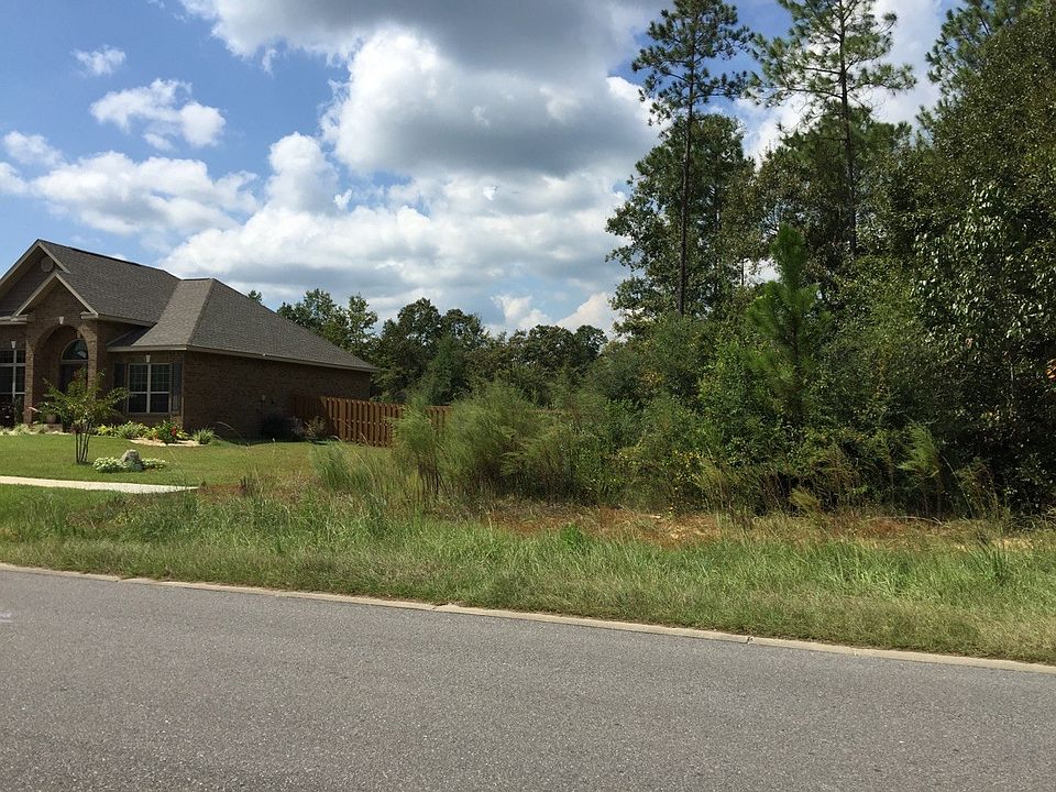 View facing lot, slight west