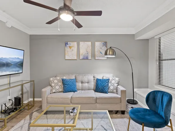 (undisclosed Address), Austin, TX 78756