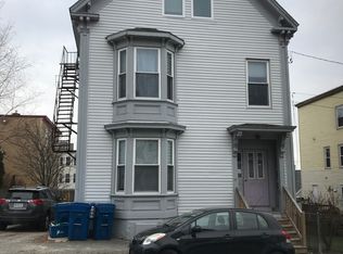 20 Cleeve St APT 3, Portland, ME 04101