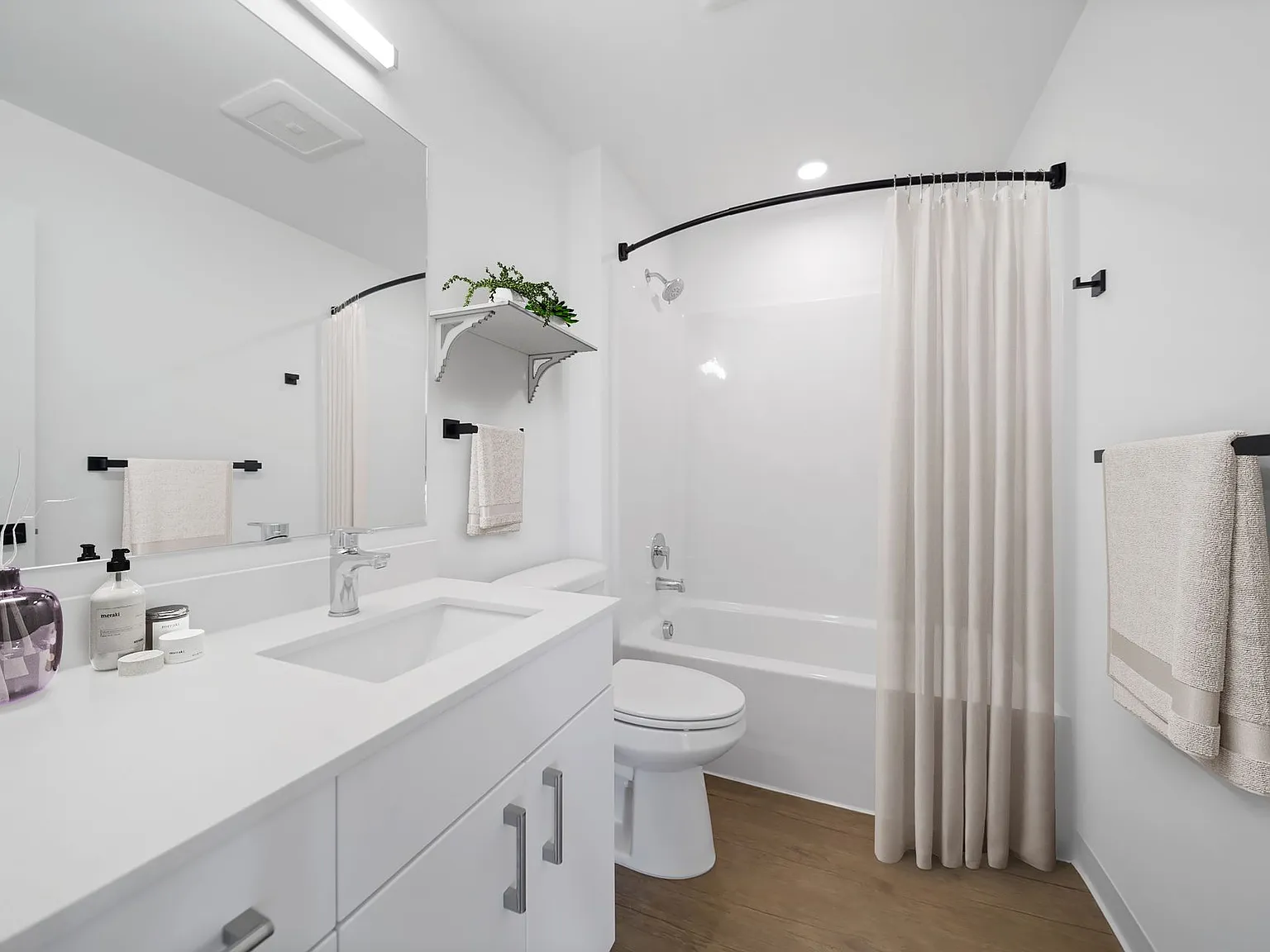 Traverse Apartments — Photo 4