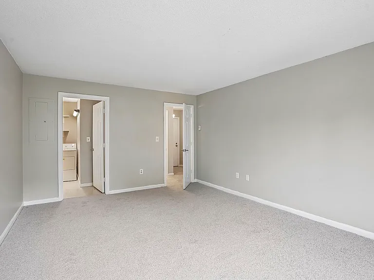 10 Rutledge St #2H — Photo 8