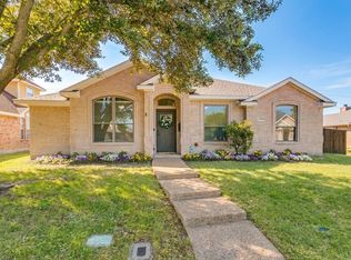 1220 Shady Elm Ln, Lewisville, TX 75067