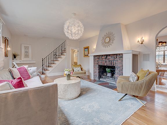 Wood burning fireplace