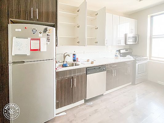 1st image of 240 Crown St APT 6P