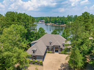 13 Precioso Ln, Hot Springs Village, AR 71909