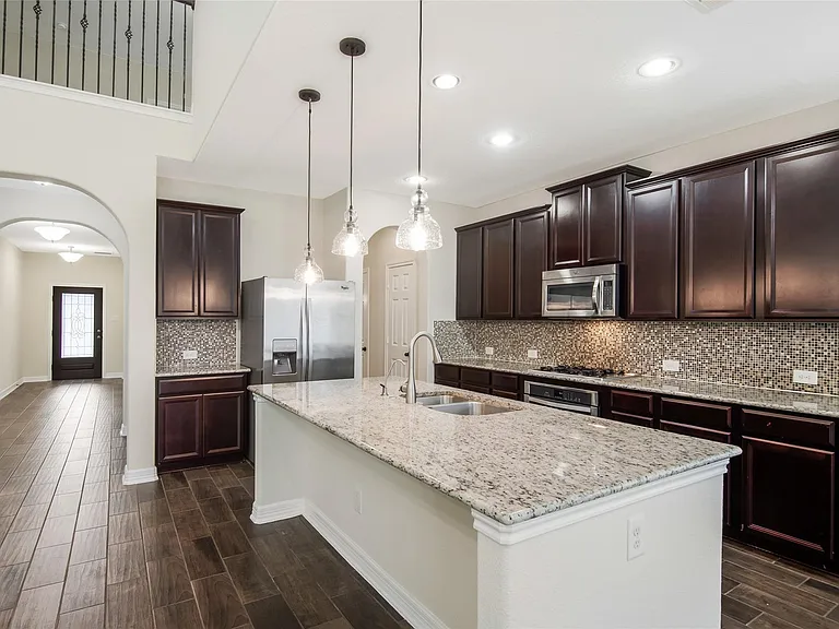 10823 Paula Bluff Ln — Photo 12