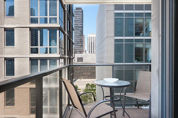 Rented by Winzone Realty Inc | media 40