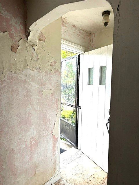 2nd image of 5133 N Newcastle Ave