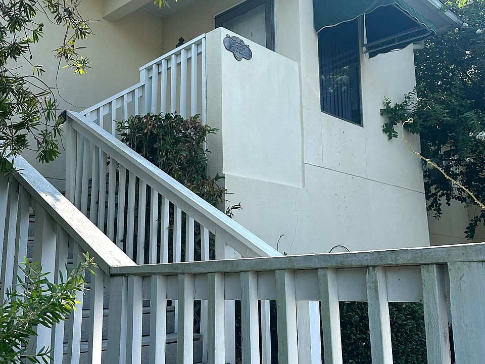 1st image of 9532 Villas Dr #3A