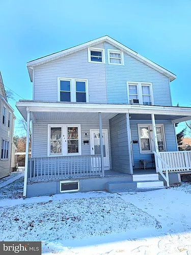 219 Woodlawn Ave Photo 1