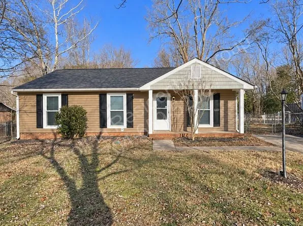 7613 Lancashire Dr, Mint Hill, NC 28227