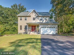 7807 Lake Dr, Manassas, VA