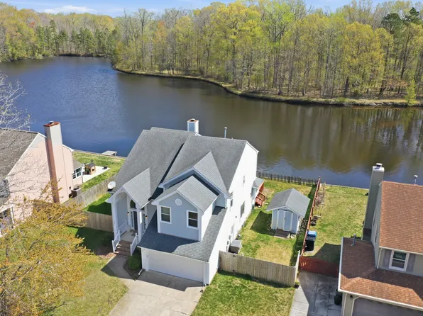 1721 Chestwood Dr, Virginia Beach, VA 23453