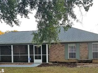 19330 E Wilters St, Robertsdale, AL 36567